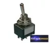 CZ-02610006-Karos kapcsoló 3pol./6pin ON-OFF-ON