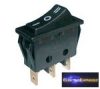 CZ-02620052-Billenő kapcsoló 3pol./3pin (ON)-OFF-(ON) 250V/15A - fekete