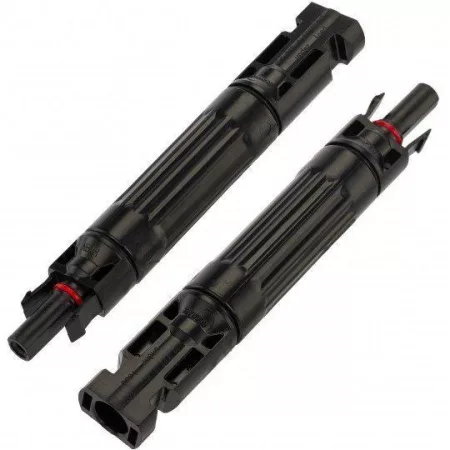 Biztosítéktartó MC-4 csatlakozóval 10x38mm-es biztosítékokhoz Biztosítéktartó MC-4 csatlakozóval 10x38mm-es biztosítékokhoz