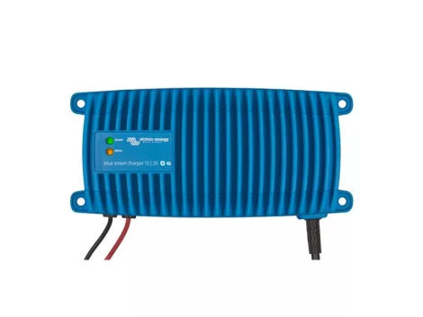 Battery charger BlueSmart 12V / 13A IP67, waterproof