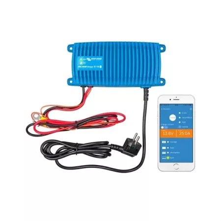 BlueSmart 12V / 25A IP67 vízálló akkumulátor töltő