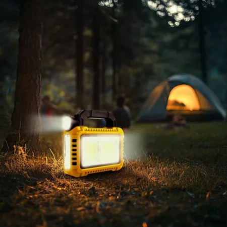 Multifunkciós kézi lámpa - szolár panel, USB-C - 6 világítási mód, 8 LED, 3600 mAh Multifunkciós kézi lámpa - szolár panel, USB-C - 6 világítási mód, 8 LED, 3600 mAh