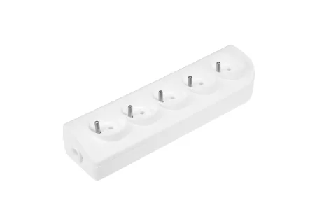 5-ös elosztóaljzat földeléssel fehér GN-50 5-ös elosztóaljzat földeléssel fehér GN-50