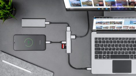 USB HUB HDMI elosztó USB C HDMI / USB3.0 / USB 2.0 / TIP C MICROSD