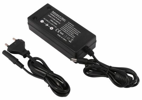 Tápegység LED szalagokhoz 60W, 5A, 12V, műanyag ház - 3 év garancia