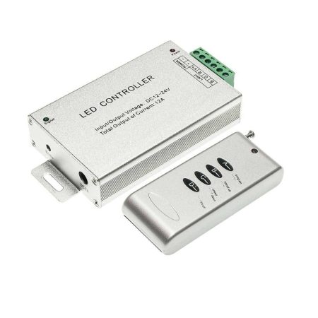 Távirányító LED RGB szalaghoz 144W, 12A, 12V DC, RF, 4 nyomógomb Távirányító LED RGB szalaghoz 144W, 12A, 12V DC, RF, 4 nyomógomb