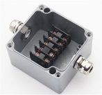   Vízmentes alumínium kötődoboz, bakelit sorkapoccsal 2 kivezetéses; 450V/24A - IP68