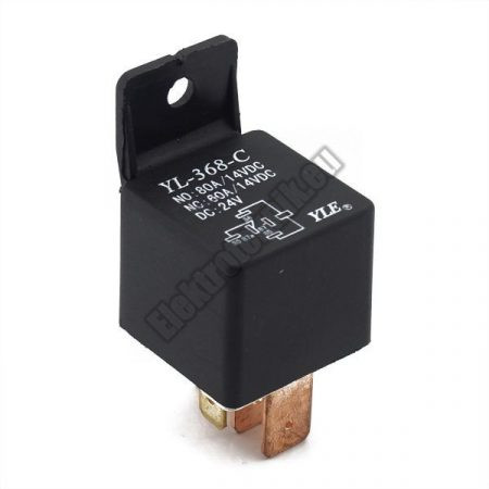 autó relé 24V 80A